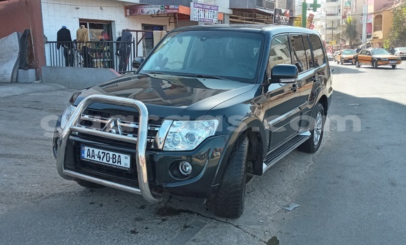 Dieundeu Occasion Mitsubishi Montero Green Auto in Dakar in Dakar