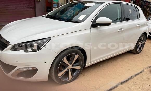 Dieundeu Imported Peugeot 308 White Auto in Dakar in Dakar