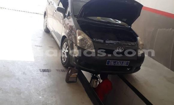 Dieundeu Occasion Toyota Corolla Verso Black Auto in Bakel in Tambacounda Dieundeu Occasion Toyota Corolla Verso Black Auto in Bakel in Tambacounda