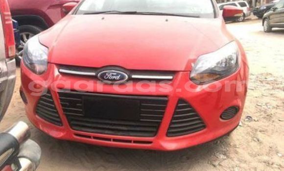 Acheter Occasion Voiture Ford Focus Rouge à Bakel, Tambacounda