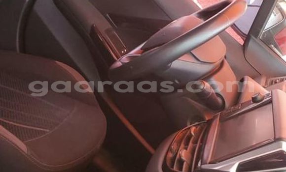 Acheter Occasion Voiture Peugeot 208 Rouge à Bakel, Tambacounda Acheter Occasion Voiture Peugeot 208 Rouge à Bakel, Tambacounda