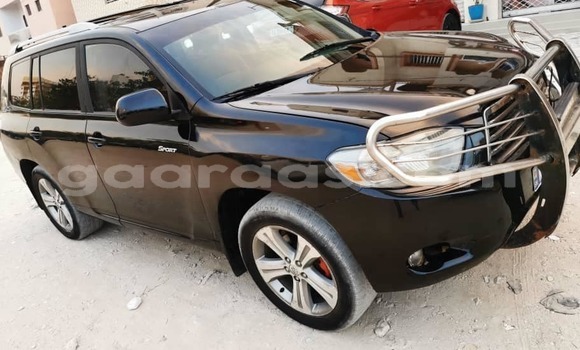 Acheter Occasion Voiture Toyota Highlander Noir à Bakel, Tambacounda Acheter Occasion Voiture Toyota Highlander Noir à Bakel, Tambacounda