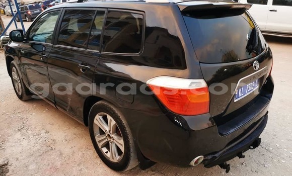 Acheter Occasion Voiture Toyota Highlander Noir à Bakel, Tambacounda Acheter Occasion Voiture Toyota Highlander Noir à Bakel, Tambacounda