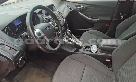 Acheter Occasion Voiture Ford Focus Rouge à Bakel, Tambacounda Acheter Occasion Voiture Ford Focus Rouge à Bakel, Tambacounda