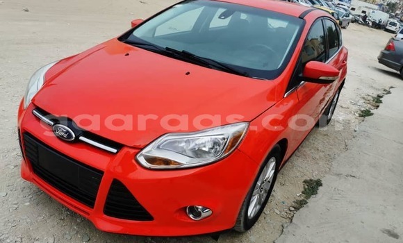 Acheter Occasion Voiture Ford Focus Rouge à Bakel, Tambacounda Acheter Occasion Voiture Ford Focus Rouge à Bakel, Tambacounda