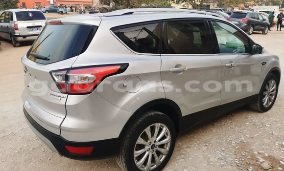 Acheter Occasion Voiture Ford Escape Noir à Bakel, Tambacounda Acheter Occasion Voiture Ford Escape Noir à Bakel, Tambacounda