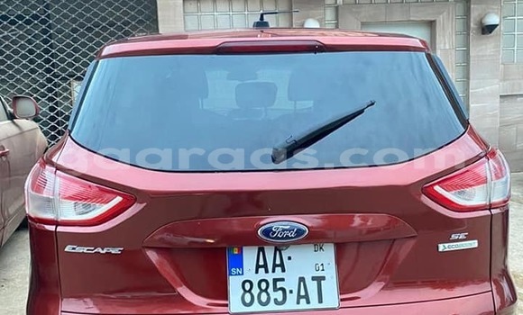 Acheter Occasion Voiture Ford Escape Rouge à Bakel, Tambacounda Acheter Occasion Voiture Ford Escape Rouge à Bakel, Tambacounda