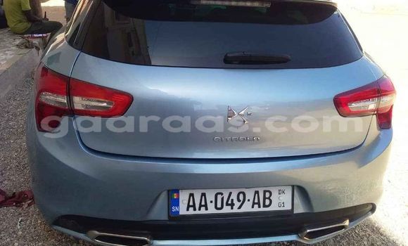 Acheter Occasion Voiture Citroen DS Bleu à Bakel, Tambacounda Acheter Occasion Voiture Citroen DS Bleu à Bakel, Tambacounda