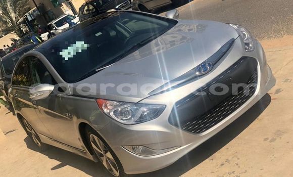 Buy Used Hyundai Sonata Silver Car in Dakar in Dakar