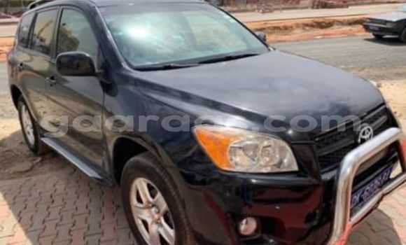 Buy Used Toyota RAV4 Black Car in Dakar in Dakar