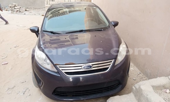 Acheter Occasion Voiture Ford Fiesta Marron à Dakar, Dakar Acheter Occasion Voiture Ford Fiesta Marron à Dakar, Dakar