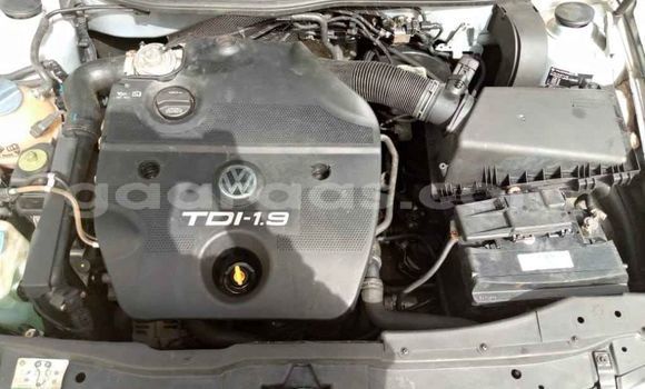 Buy Used Volkswagen Golf Silver Car in Dakar in Dakar Buy Used Volkswagen Golf Silver Car in Dakar in Dakar