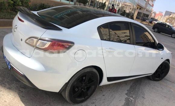 Dieundeu Occasion Mazda 3 White Auto in Dakar in Dakar Dieundeu Occasion Mazda 3 White Auto in Dakar in Dakar