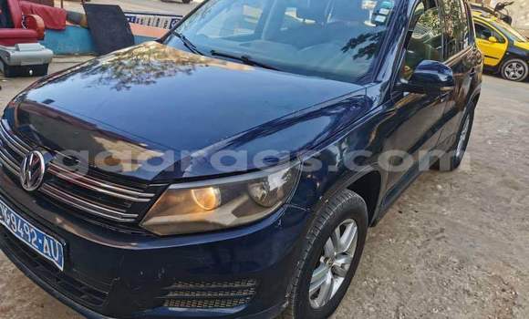 Dieundeu Occasion Volkswagen Tiguan Blue Auto in Dakar in Dakar Dieundeu Occasion Volkswagen Tiguan Blue Auto in Dakar in Dakar