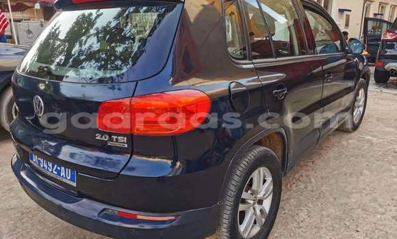 Dieundeu Occasion Volkswagen Tiguan Blue Auto in Dakar in Dakar Dieundeu Occasion Volkswagen Tiguan Blue Auto in Dakar in Dakar