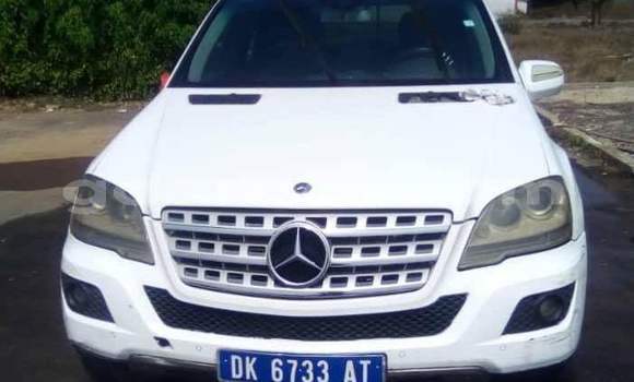 Acheter Occasion Voiture Mercedes‒Benz ML–Class Blanc à Dakar, Dakar