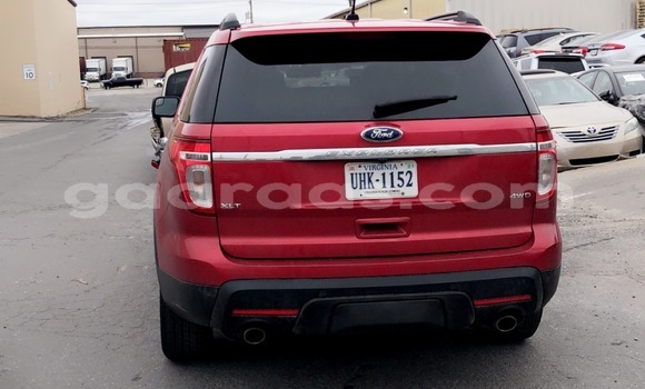 Acheter Occasion Voiture Ford Explorer Rouge à Dakar, Dakar