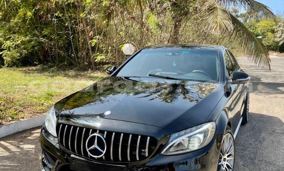 Buy Import Mercedes‒Benz C–Class Black Car in Dakar in Dakar Buy Import Mercedes‒Benz C–Class Black Car in Dakar in Dakar