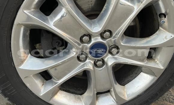 Acheter Import Voiture Ford Escape Bleu à Dakar, Dakar Acheter Import Voiture Ford Escape Bleu à Dakar, Dakar