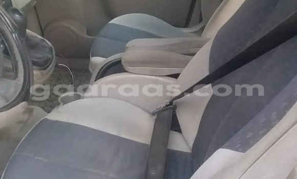 Buy Used Renault Scenic Blue Car in Dakar in Dakar Buy Used Renault Scenic Blue Car in Dakar in Dakar