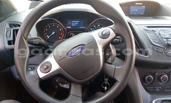 Dieundeu Occasion Ford Escape White Auto in Dakar in Dakar Dieundeu Occasion Ford Escape White Auto in Dakar in Dakar