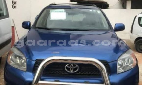 Buy Used Toyota RAV4 Blue Car in Dakar in Dakar