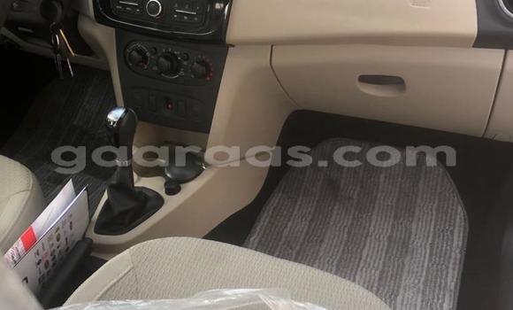 Buy Used Renault Symbol White Car in Dakar in Dakar Buy Used Renault Symbol White Car in Dakar in Dakar