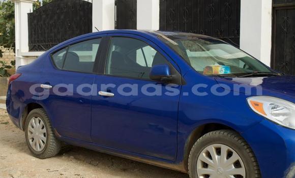 Acheter Occasion Voiture Nissan Versa Bleu à M'Bour, Région de Thiès