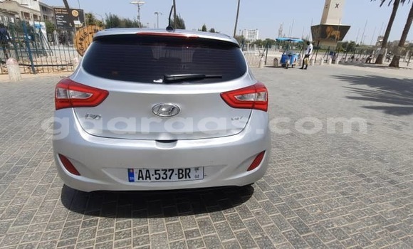 Acheter Occasion Voiture Hyundai i30 Gris à Dakar, Dakar Acheter Occasion Voiture Hyundai i30 Gris à Dakar, Dakar