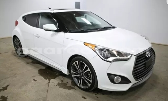 Acheter Occasion Voiture Hyundai Veloster Blanc à Dakar, Dakar Acheter Occasion Voiture Hyundai Veloster Blanc à Dakar, Dakar