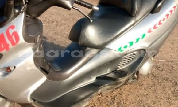 Acheter Occasion Moto Piaggio X9 Other à Dakar, Dakar Acheter Occasion Moto Piaggio X9 Other à Dakar, Dakar