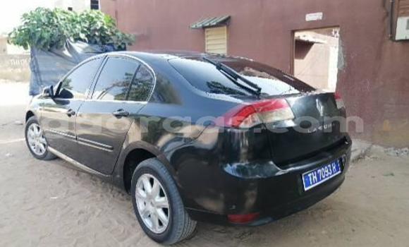 Dieundeu Occasion Renault 6 Black Auto in Mbour in Thies