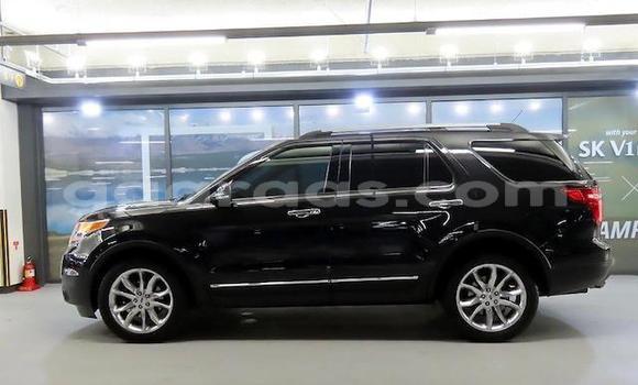 Buy Import Ford Explorer Black Car in Dakar in Dakar Buy Import Ford Explorer Black Car in Dakar in Dakar