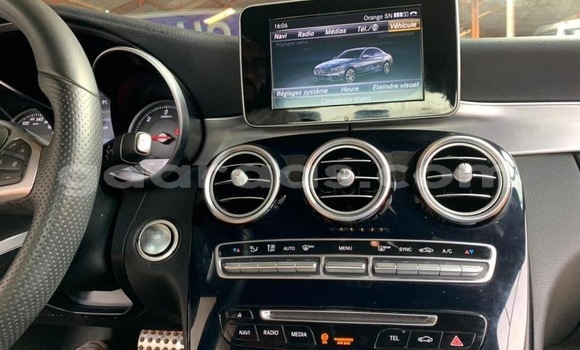 Buy Import Mercedes-Benz C-Classe White Car in Dakar in Dakar Buy Import Mercedes-Benz C-Classe White Car in Dakar in Dakar