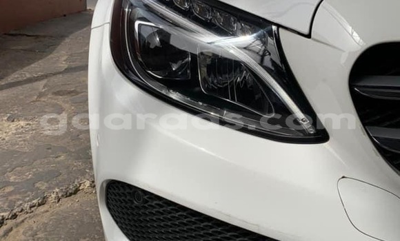 Buy Import Mercedes-Benz C-Classe White Car in Dakar in Dakar Buy Import Mercedes-Benz C-Classe White Car in Dakar in Dakar