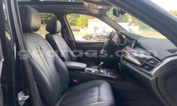 Acheter Occasion Voiture BMW X5 Noir à Dakar, Dakar Acheter Occasion Voiture BMW X5 Noir à Dakar, Dakar