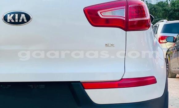 Buy Import Kia Sportage White Car in Dakar in Dakar Buy Import Kia Sportage White Car in Dakar in Dakar