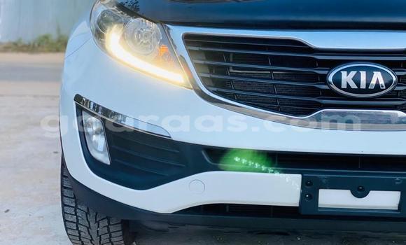 Buy Import Kia Sportage White Car in Dakar in Dakar Buy Import Kia Sportage White Car in Dakar in Dakar