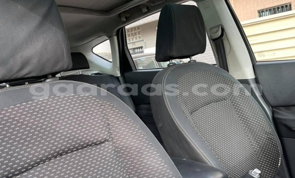 Dieundeu Occasion Nissan Qashqai Silver Auto in Dakar in Dakar Dieundeu Occasion Nissan Qashqai Silver Auto in Dakar in Dakar