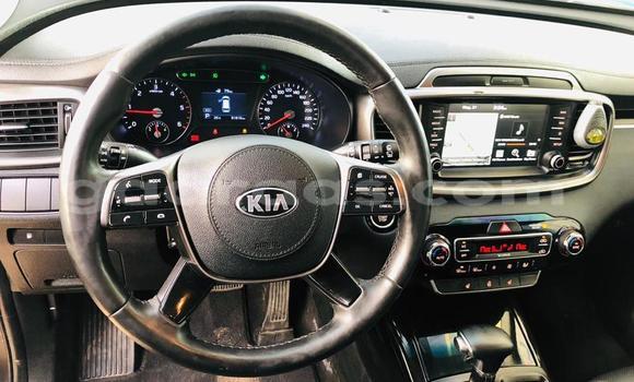 Acheter Import Voiture Kia Sorento Noir à Dakar, Dakar Acheter Import Voiture Kia Sorento Noir à Dakar, Dakar