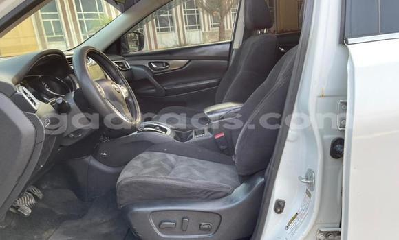 Buy Import Nissan Rogue White Car in Dakar in Dakar Buy Import Nissan Rogue White Car in Dakar in Dakar