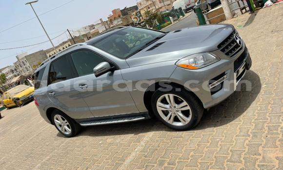 Acheter Occasion Voiture Mercedes‒Benz M–Class Gris à Dakar, Dakar Acheter Occasion Voiture Mercedes‒Benz M–Class Gris à Dakar, Dakar