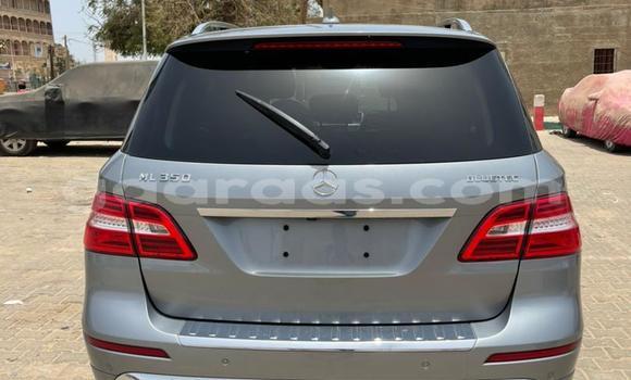 Acheter Occasion Voiture Mercedes‒Benz M–Class Gris à Dakar, Dakar Acheter Occasion Voiture Mercedes‒Benz M–Class Gris à Dakar, Dakar