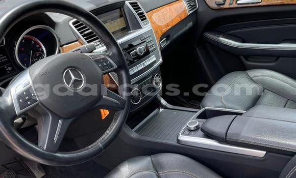 Acheter Occasion Voiture Mercedes‒Benz M–Class Gris à Dakar, Dakar Acheter Occasion Voiture Mercedes‒Benz M–Class Gris à Dakar, Dakar