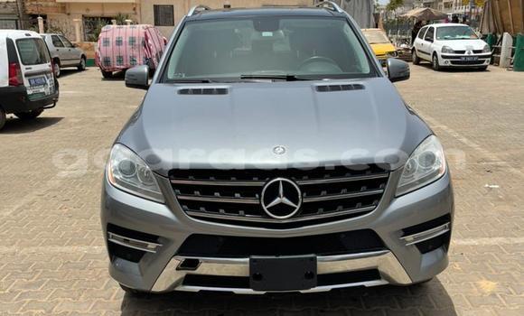 Acheter Occasion Voiture Mercedes‒Benz M–Class Gris à Dakar, Dakar Acheter Occasion Voiture Mercedes‒Benz M–Class Gris à Dakar, Dakar