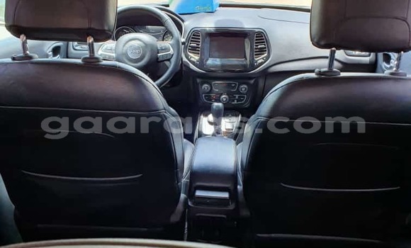 Buy Import Jeep Cherokee White Car in Dakar in Dakar Buy Import Jeep Cherokee White Car in Dakar in Dakar