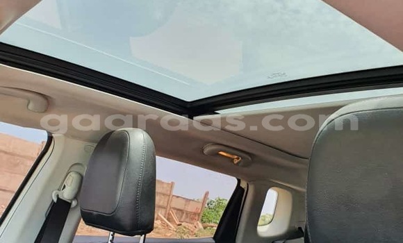 Buy Import Jeep Cherokee White Car in Dakar in Dakar Buy Import Jeep Cherokee White Car in Dakar in Dakar