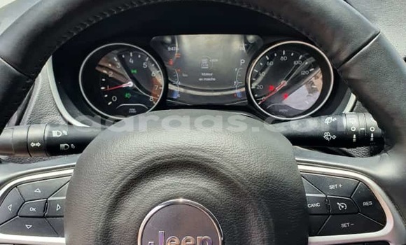 Buy Import Jeep Cherokee White Car in Dakar in Dakar Buy Import Jeep Cherokee White Car in Dakar in Dakar