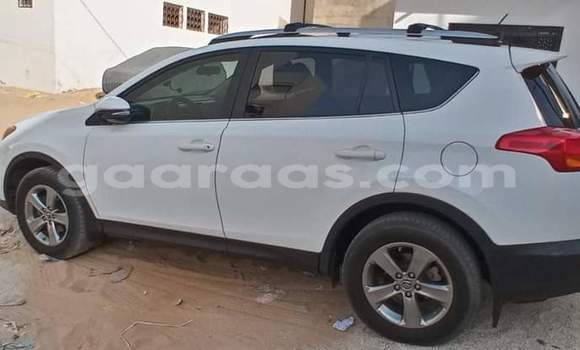 Buy Used Toyota RAV4 White Car in Dakar in Dakar Buy Used Toyota RAV4 White Car in Dakar in Dakar