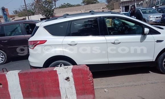 Buy Used Ford Escape White Car in Dakar in Dakar Buy Used Ford Escape White Car in Dakar in Dakar